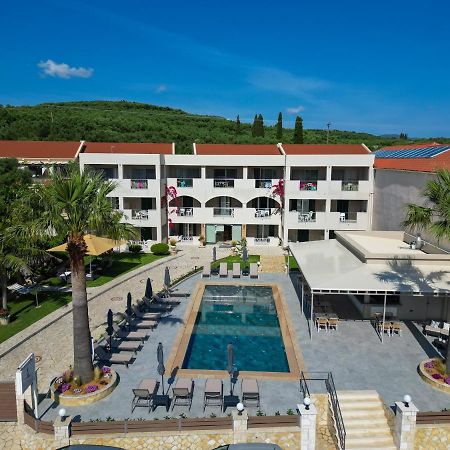 Remezzo Studios & Apartments Amoudi Exteriér fotografie