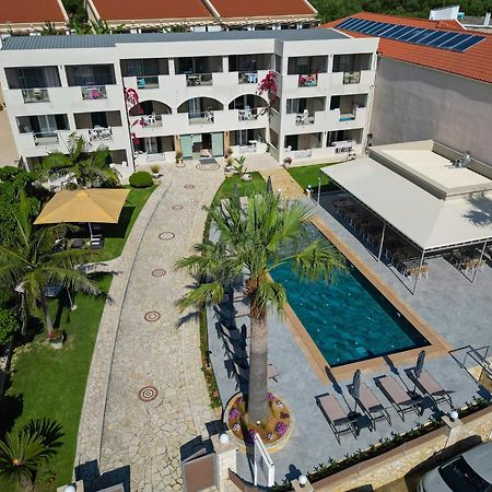 Remezzo Studios & Apartments Amoudi Exteriér fotografie