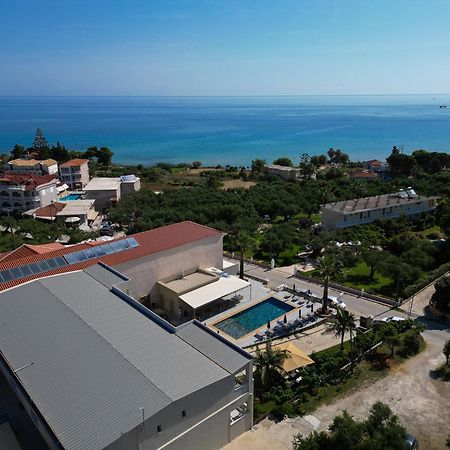 Remezzo Studios & Apartments Amoudi Exteriér fotografie