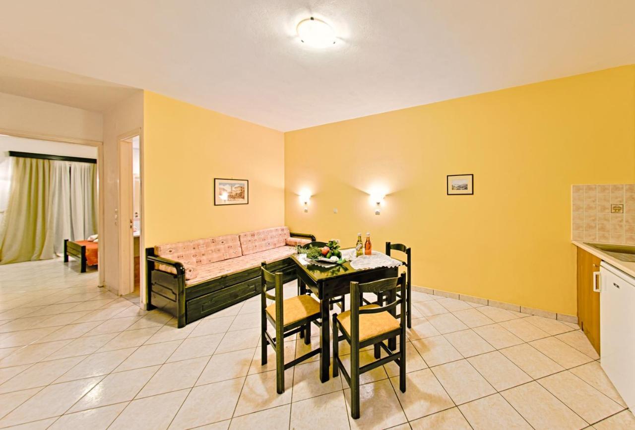 Remezzo Studios & Apartments Amoudi Exteriér fotografie