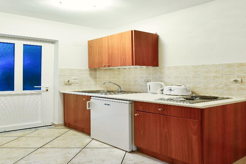 Remezzo Studios & Apartments Amoudi Exteriér fotografie